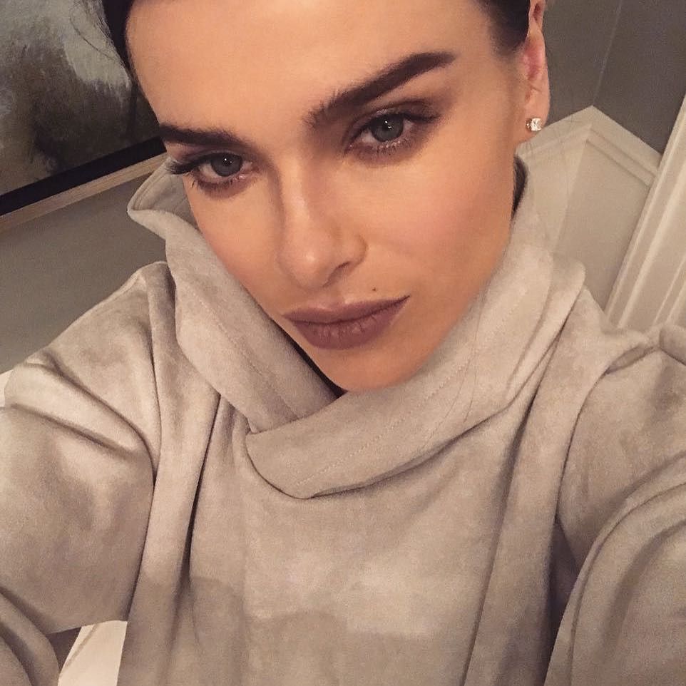 Елена Темникова показала себя фанатам без макияжа» Елена Темникова показала себя фанатам без макияжа»