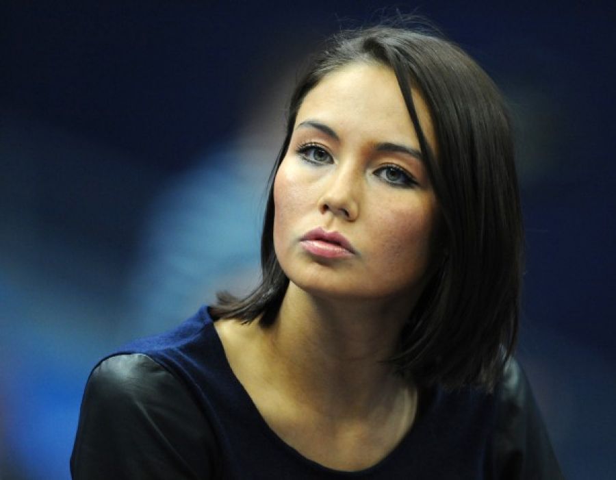 Ляйсан утяшева. Утяшева ломадзе. Утяшева ломадзе. Родители ляйсан утяшевой. Утяшева фото.