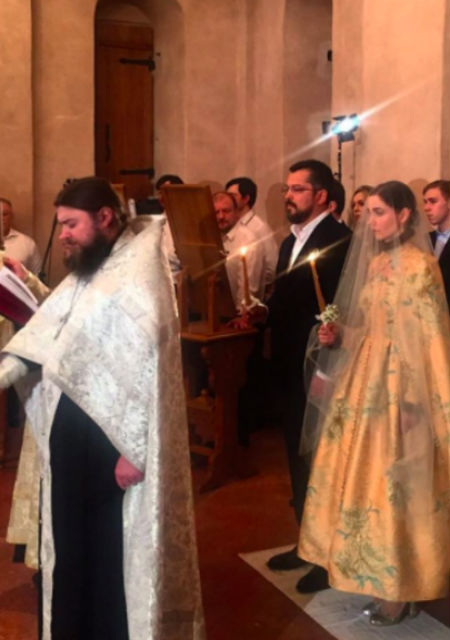 Дизайнер Алена Ахмадуллина вышла замуж за бизнесмена — RSUTE