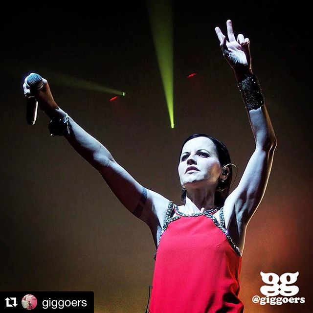 Скончалась солистка группы The Cranberries Скончалась солистка группы The Cranberries