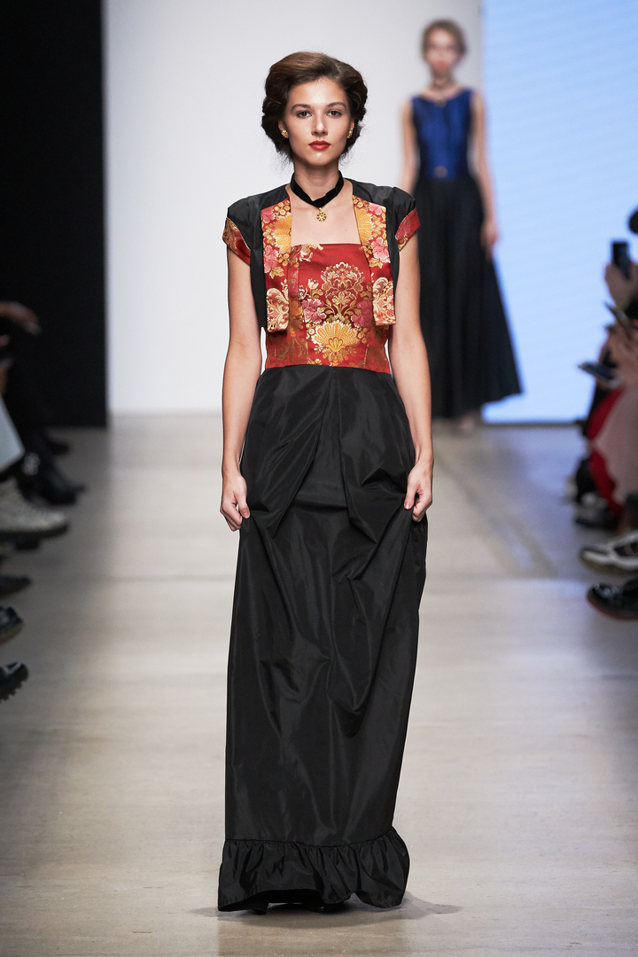 дольче габбана 2013 женская коллекция. дольче габбана зима осень 2013-2014. дольче габбана юбка коллекция 2021. платье дольче габбана 2014. дизайнерская одежда.