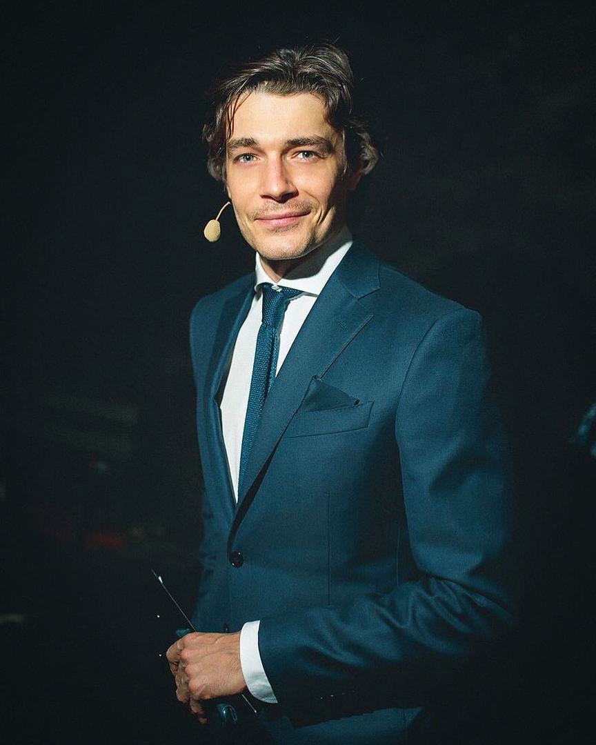 Максим матвеев