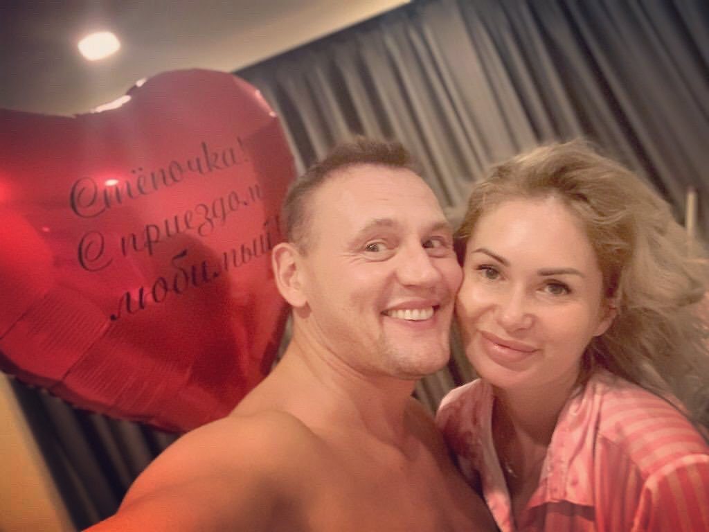 Девушки степана меньщикова на проекте дом 2 имена и фото