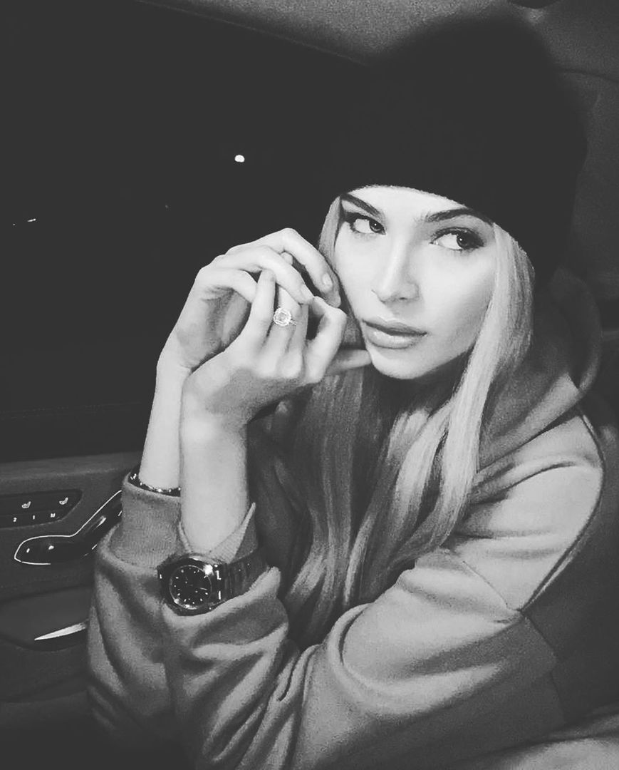 Алена Шишкова Гелендваген