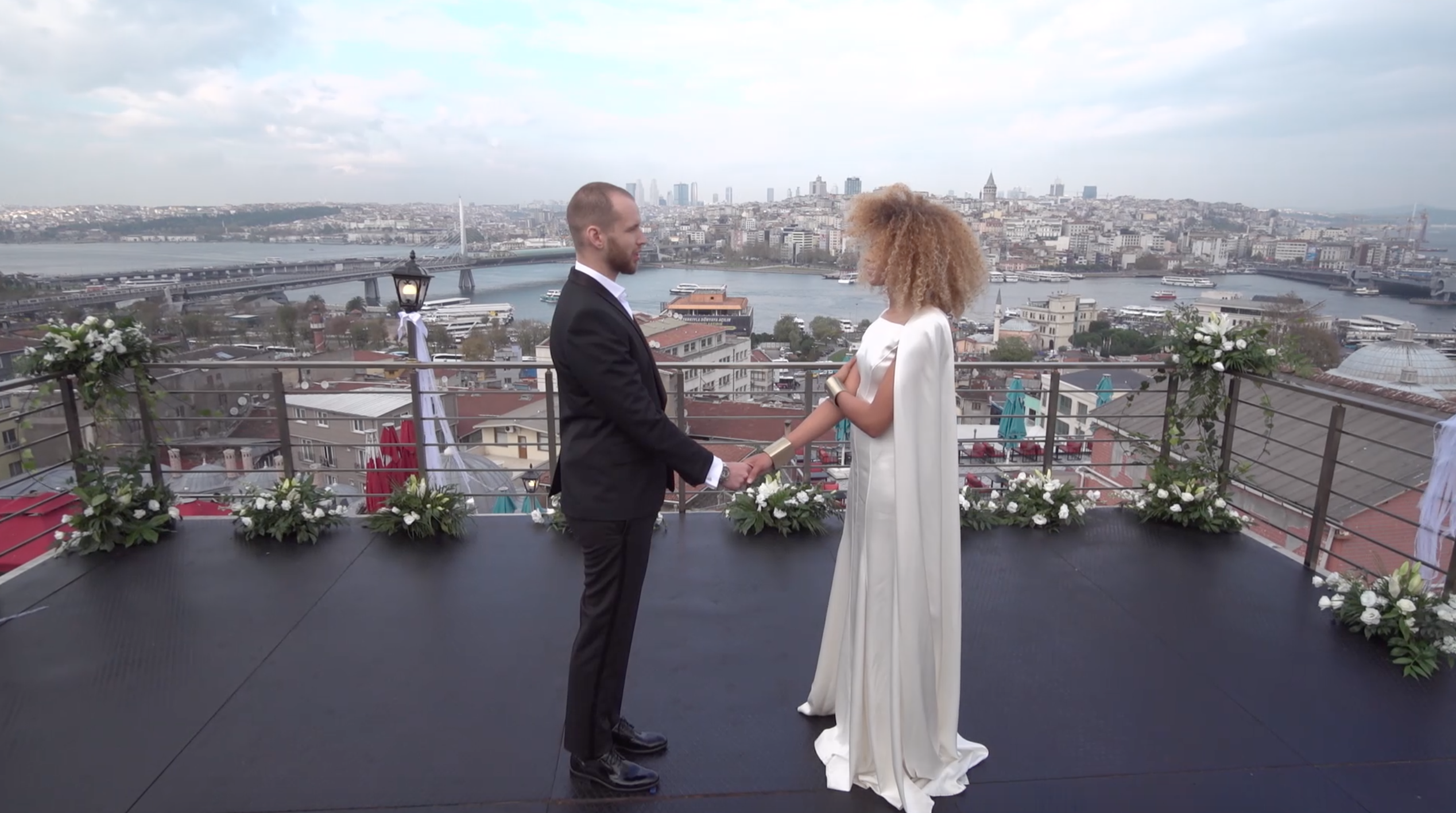 михаил заливако финал холостяк. соня холостяк 2022 димаш. барбара холостяк 7. победительница шоу холостяк катя сафарова. холостяк финал.