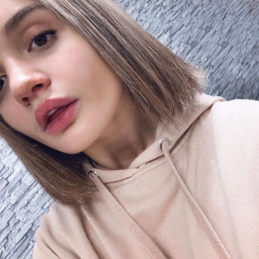 александра морозова певица. александра сланевская. александра морозова. александрой морозовой дочь славы. слава с дочкой сашей.