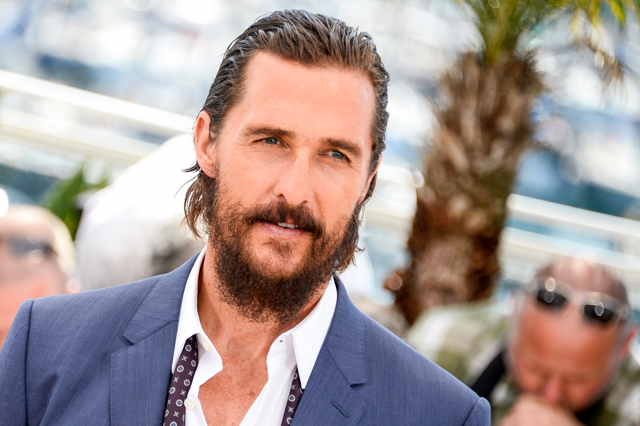 метью макконахи 2020. метью макконохи. мэттью макконахи с детьми 2022. Matthew mcconaughey 2022. метью макконахи.