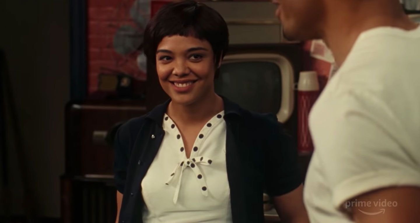 любовь сильви 2020. эмили в париже фото квартиры сильви. любовь сильви 2020. любовь сильви. Xx энканто фильм.