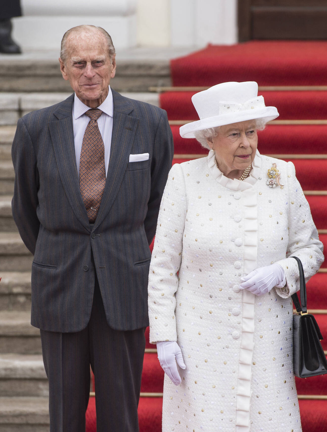 Как зовут мужа елизаветы. Как зовут мужа елизаветы. Свадьба елизаветы 2 и принца филиппа. Как зовут мужа елизаветы. Как зовут мужа елизаветы.