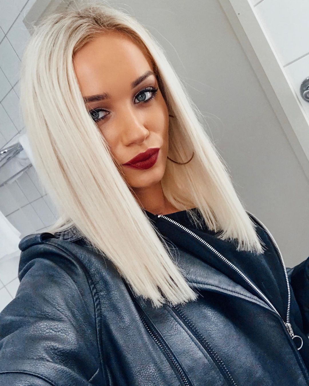 Валерия Астапова 5 Звезд (142 фотографий) .