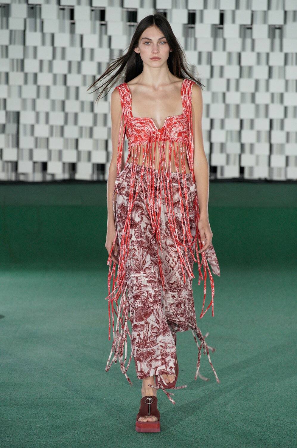 Stella McCartney Spring 2022