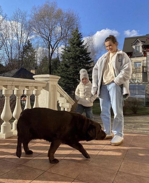 Лена Темникова