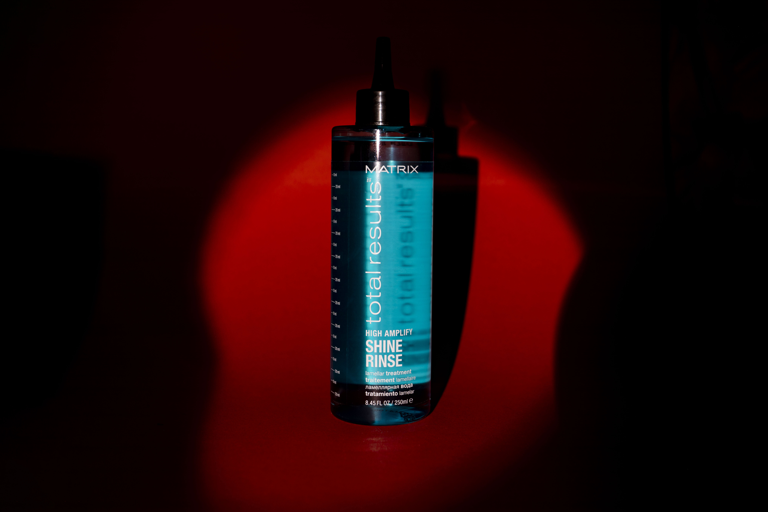 Ламеллярная вода для волос Rinse Shine, High Amplify, Matrix, 1343 руб.