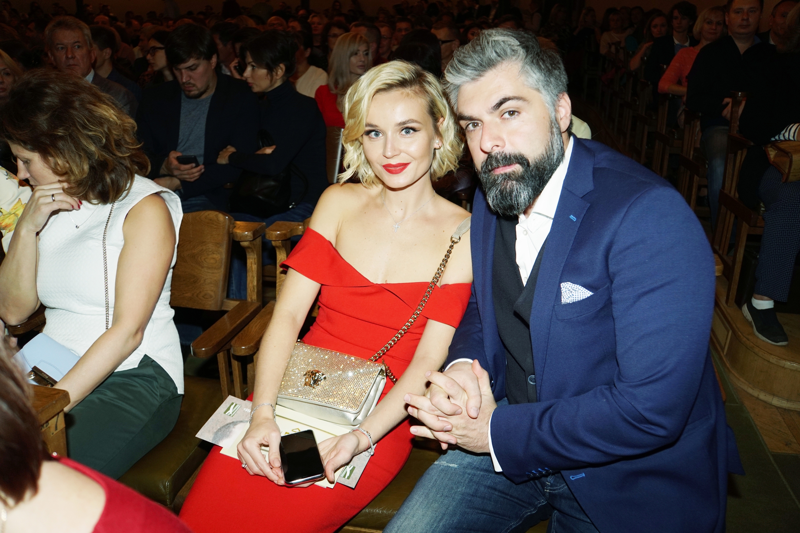 Полина гагарина и исхаков. Полина гагарина и дмитрий исхаков. Полина гагарина и дмитрий исхаков. Дмитрий исхаков 2021. Кто продюсер у гагариной полины сейчас.