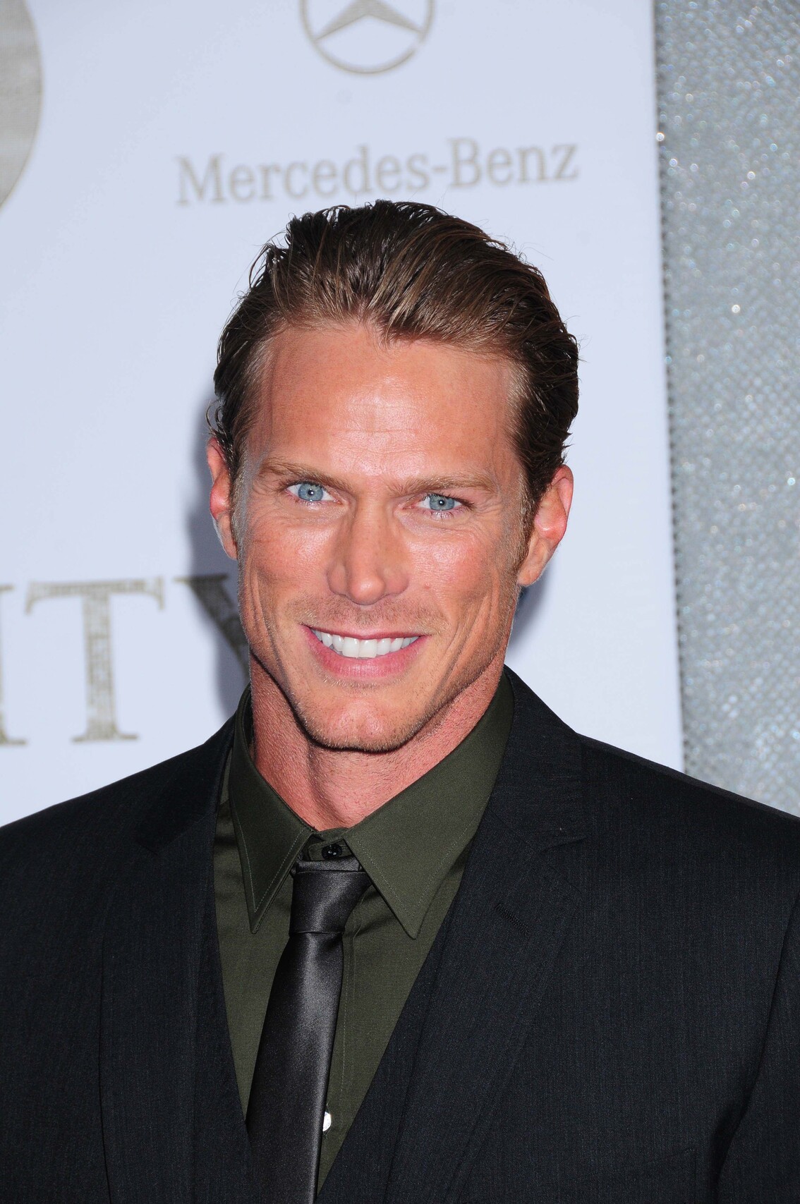 Джейсон Льюис на премьере фильма «Секс в большом городе — 2», 2010 г.