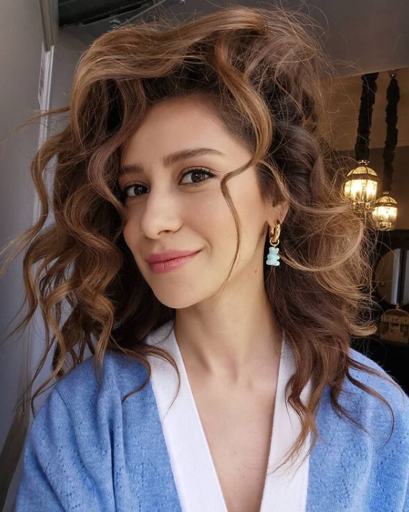 Равшана Куркова