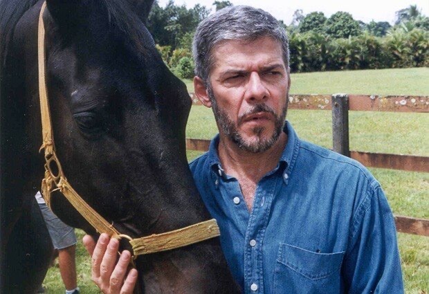 Кадр из сериала «Семейные узы»