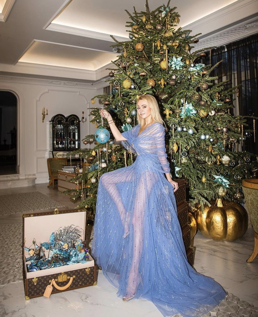 Новогодний декор загородного дома Яны Рудковской