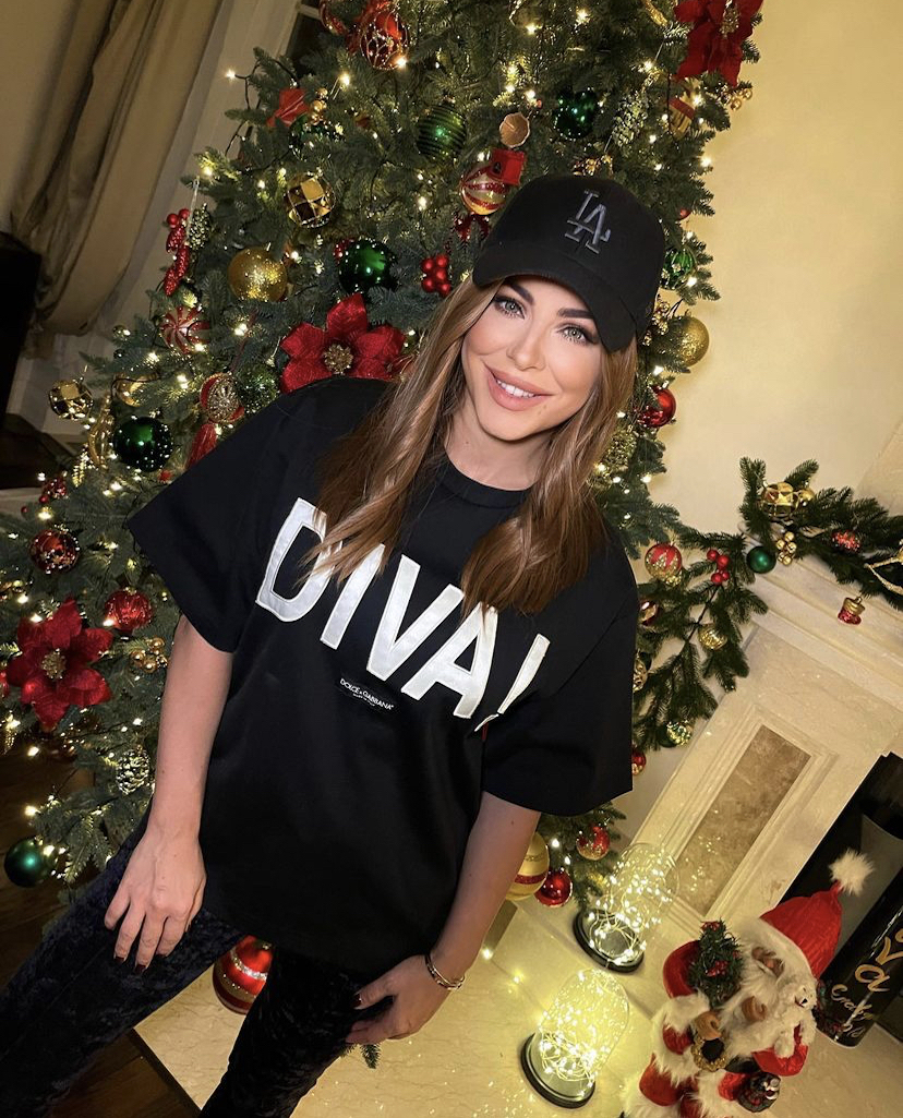 Новогодний декор загородного дома Ани Лорак