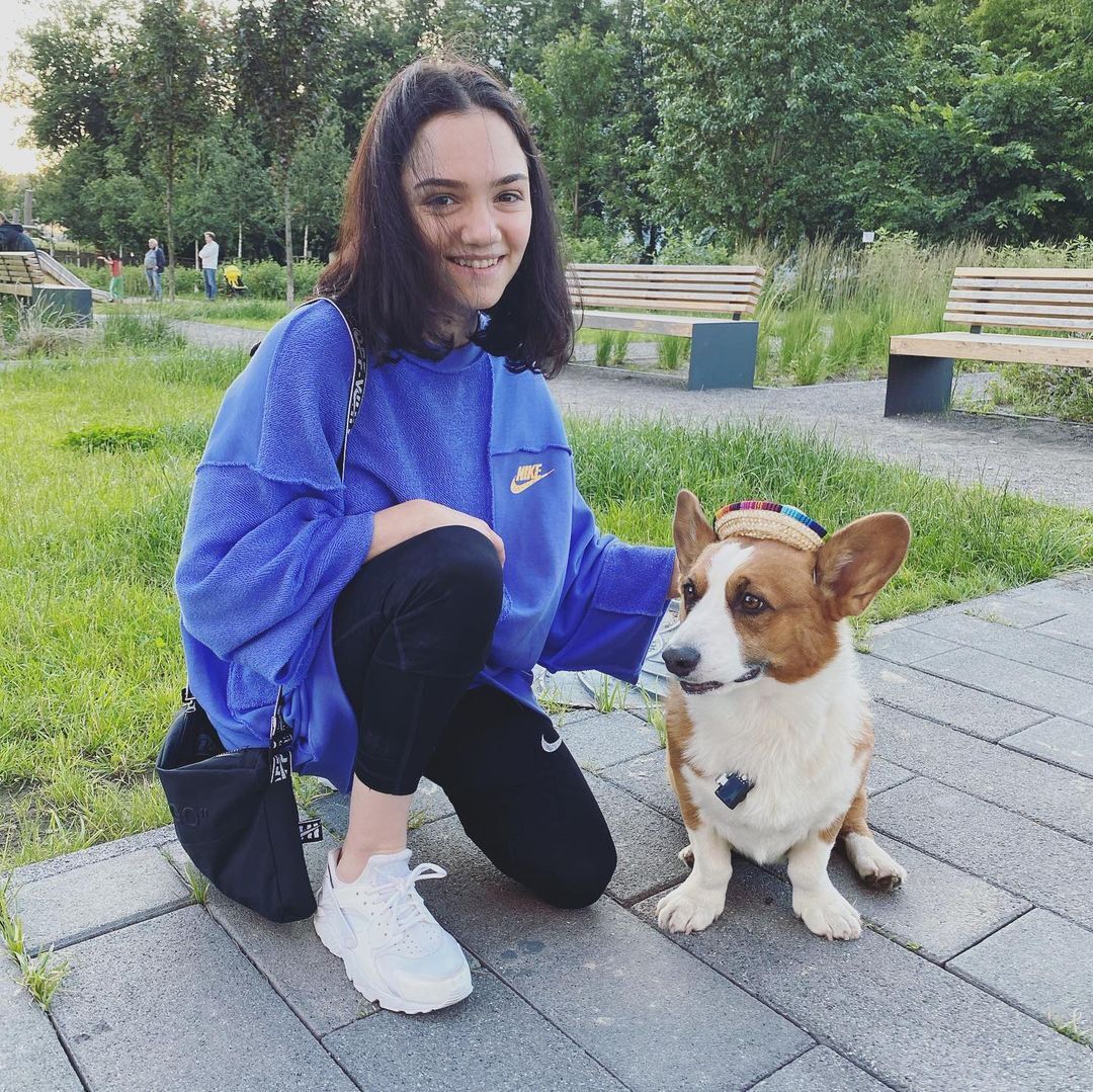 Женя Медведева