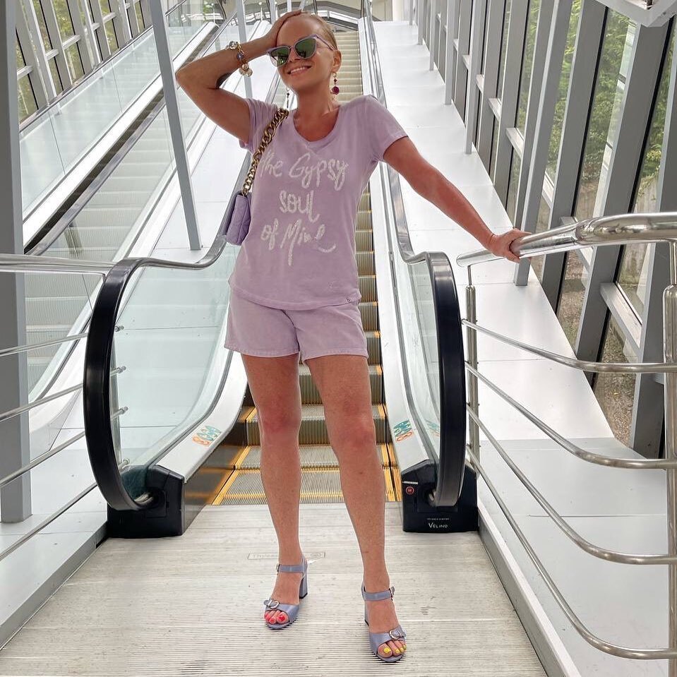 Лариса Долина