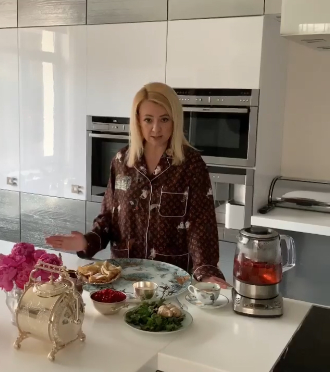 Интерьер кухни Яны Рудковской
