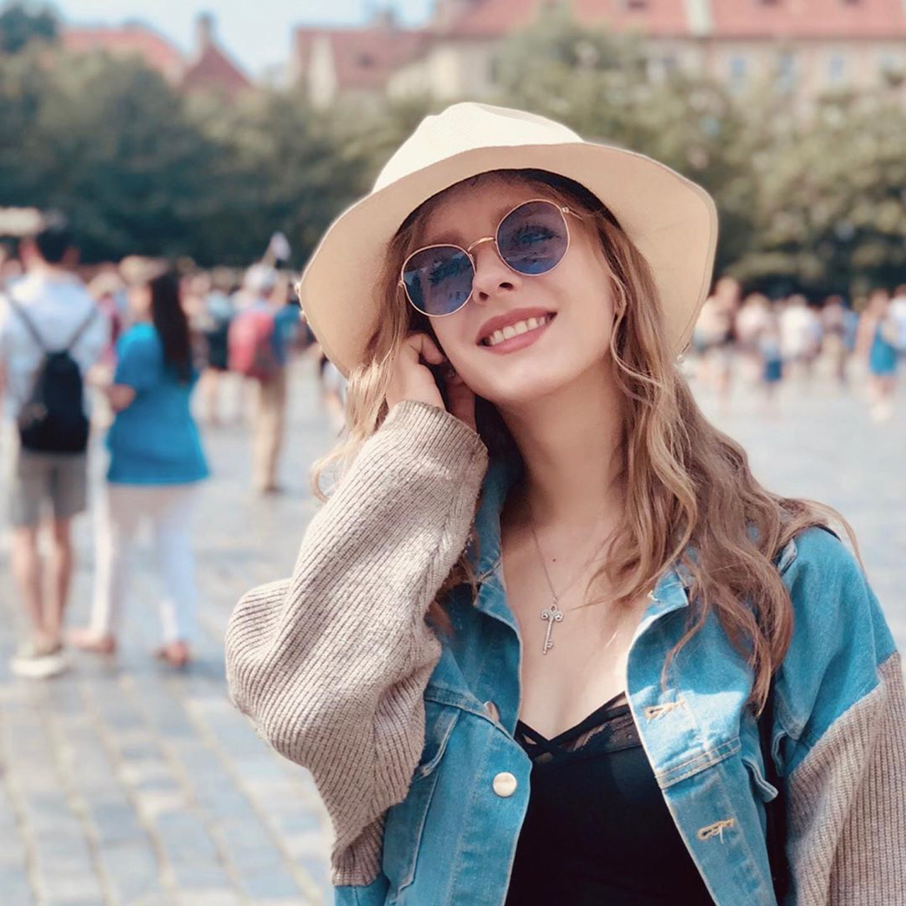 Лиза Арзамасова