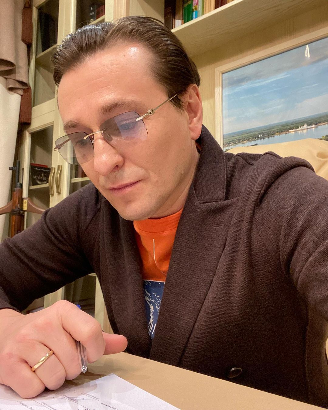 Сергей Безруков