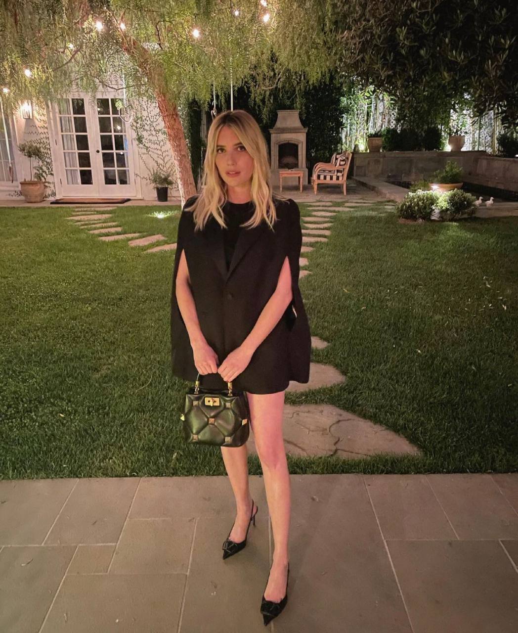 Эмма Робертс