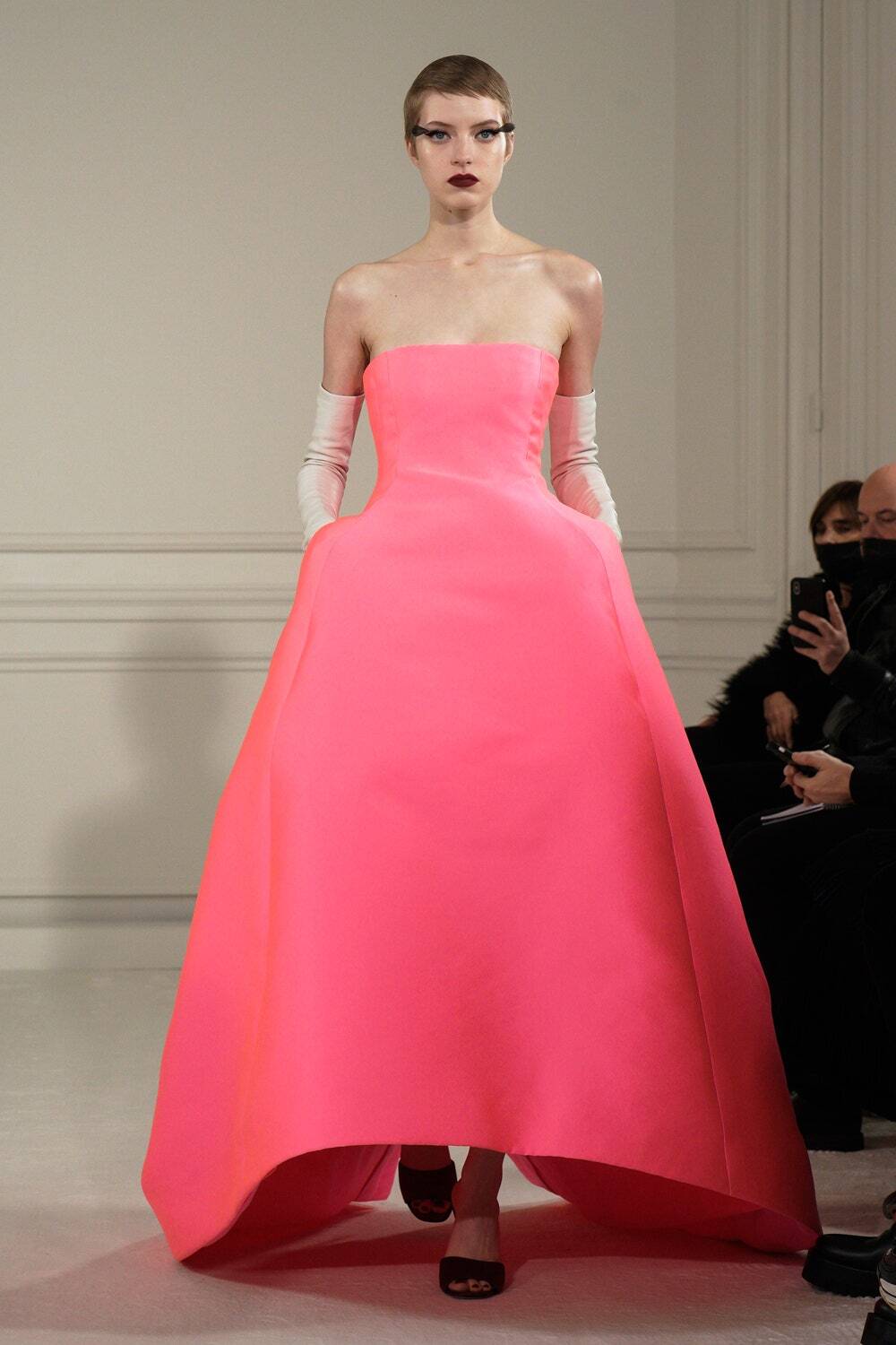Valentino Spring 2022 Couture