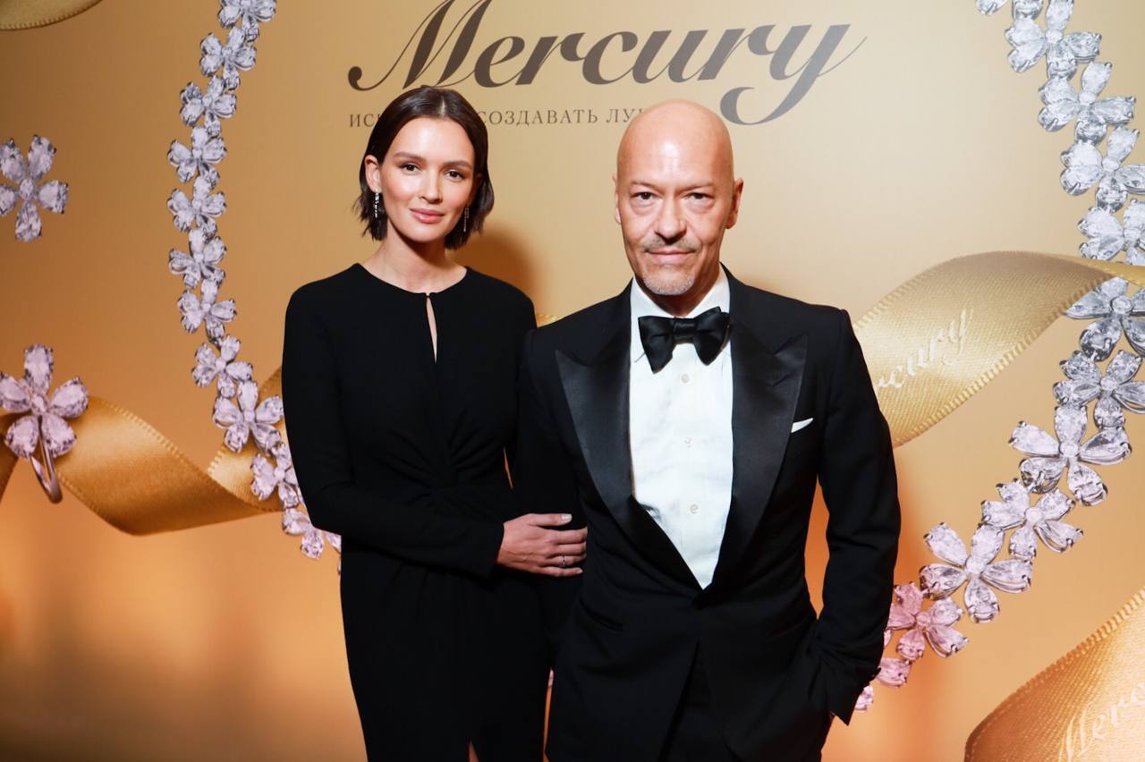 Интервью бузовой светлане бондарчук. Золотой Орел 2022 Паулина Андреева. Паулина золотой Орел. Церемония золотой Орел 2022. Бондарчук и Паулина на золотом Орле 2022.