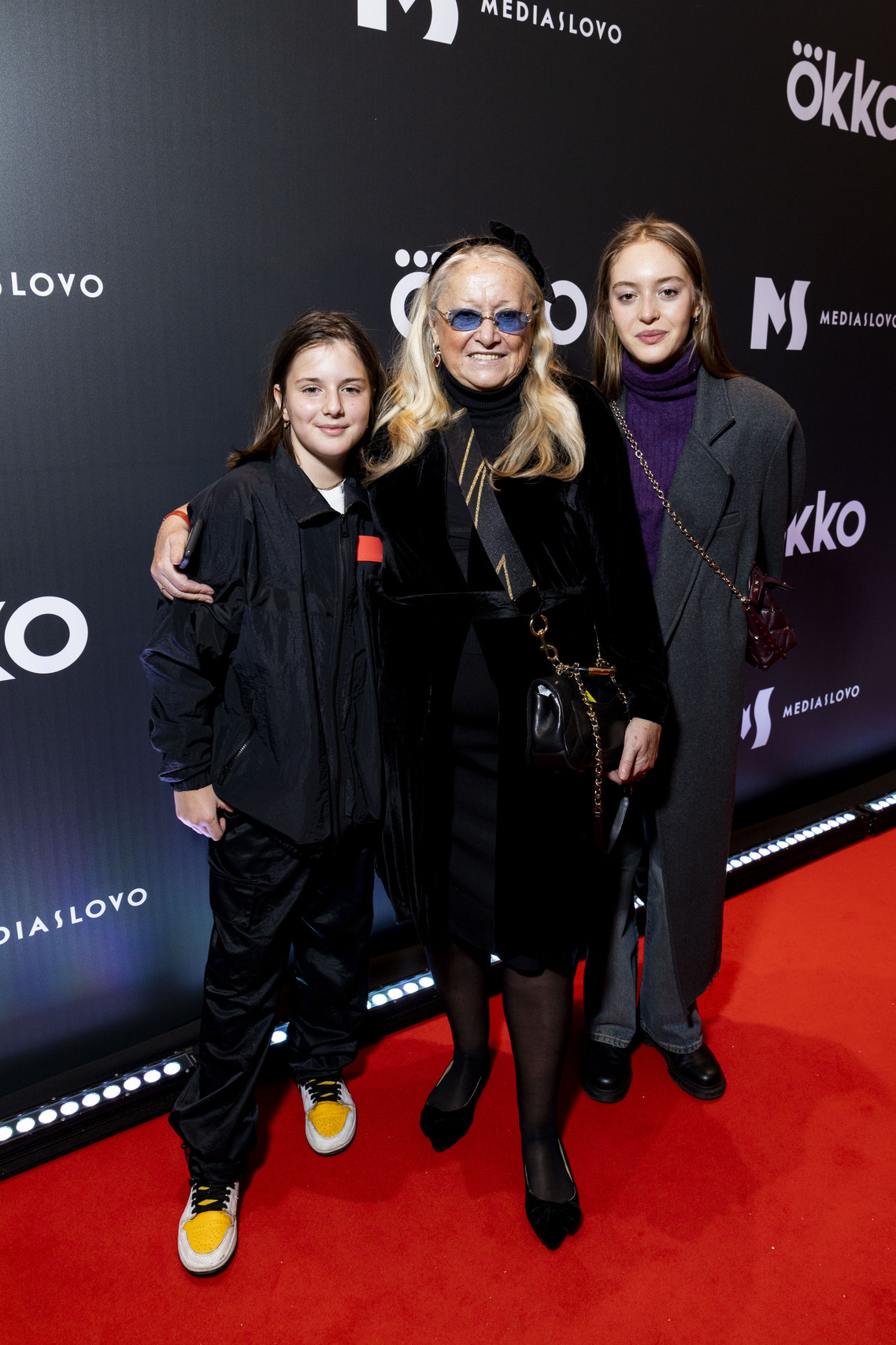 Татьяна Михалкова с внучками Ниной и Натальей