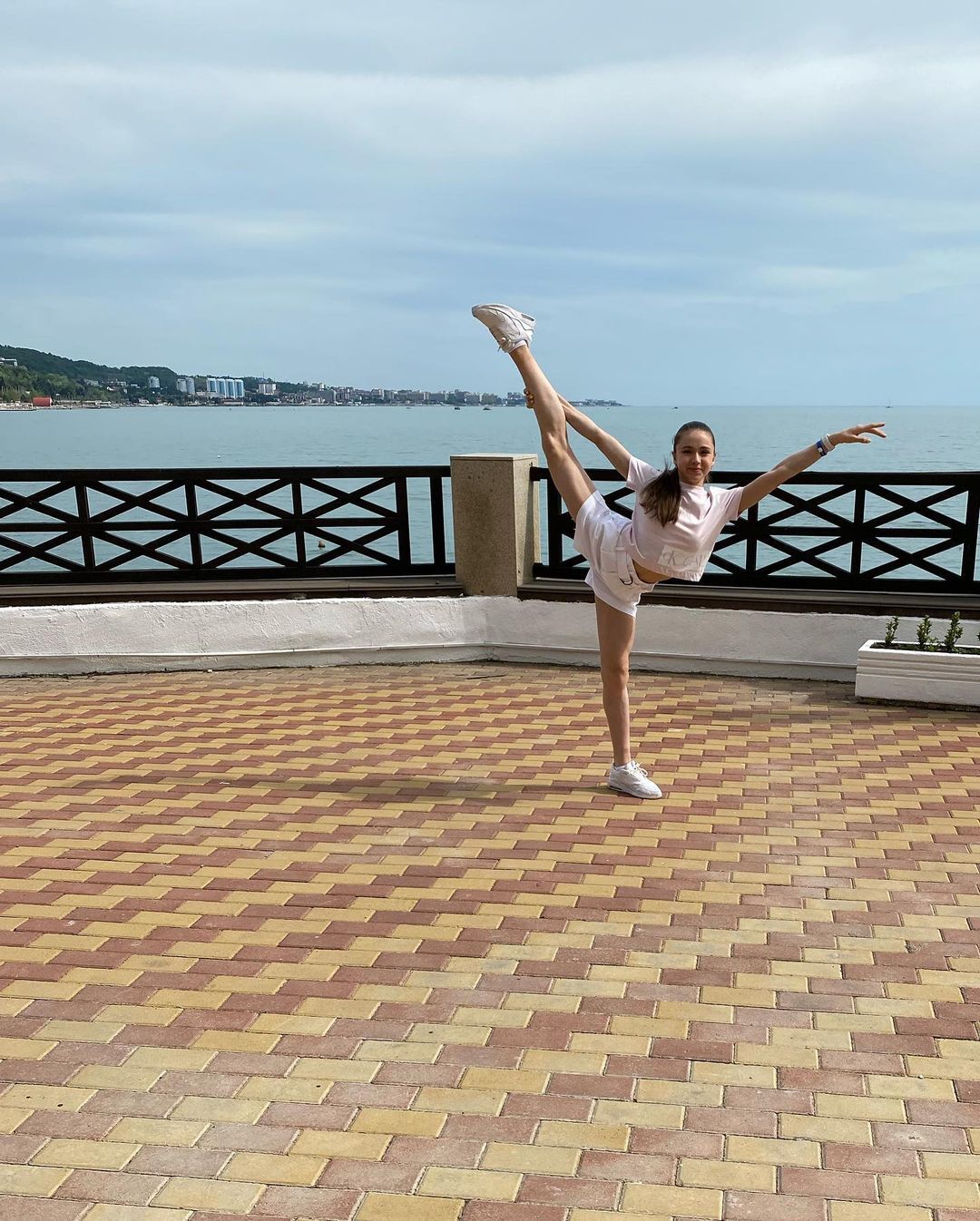 Камила Валиева