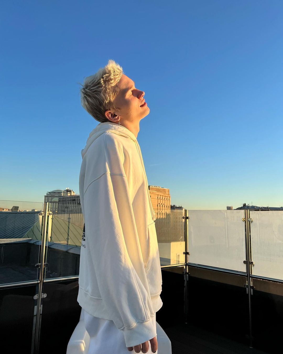 Даня Милохин