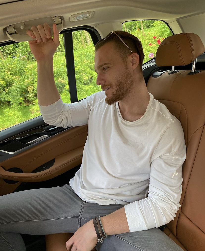 Керем Бюрсин