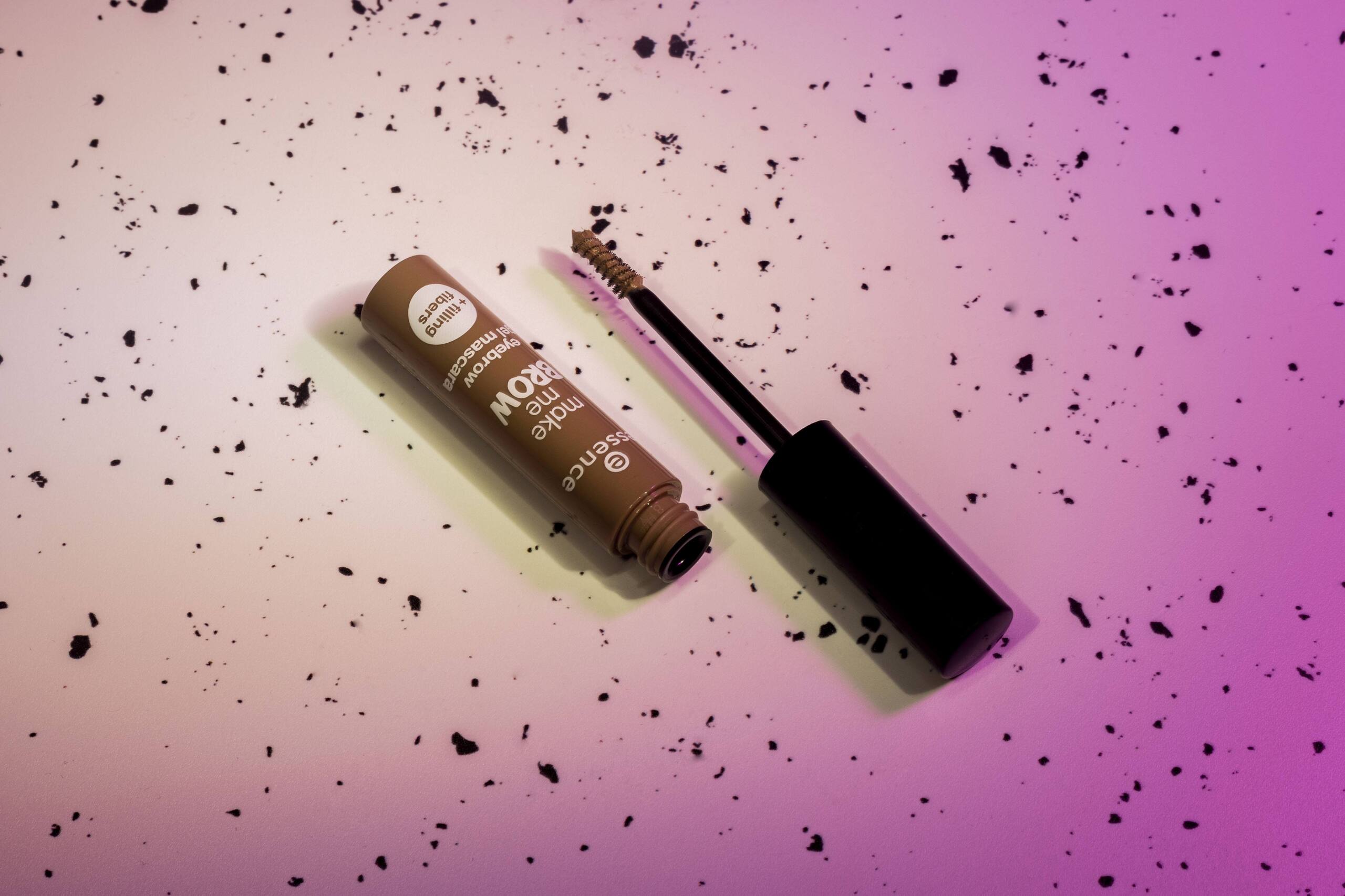 Гелевая тушь для бровей Make Me Brow Eyebrow Gel Mascara, Essence, 294 руб. 