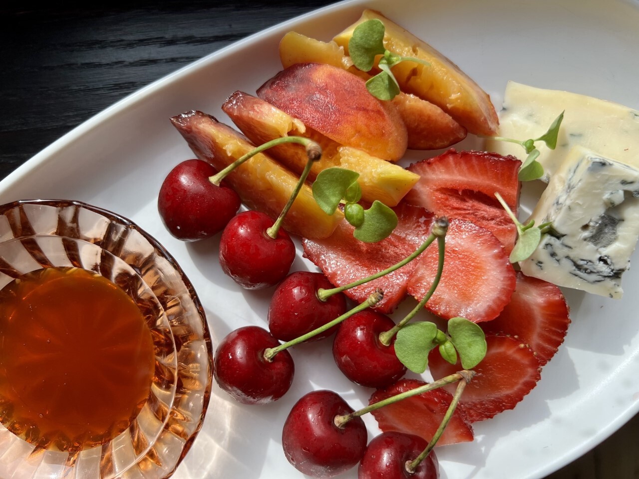 Летний special в кафе-кондитерской KALABASA: ягоды, фрукты, коктейли