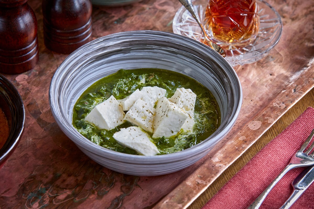 В Maroon запустили индийский сет от поваров из страны специй