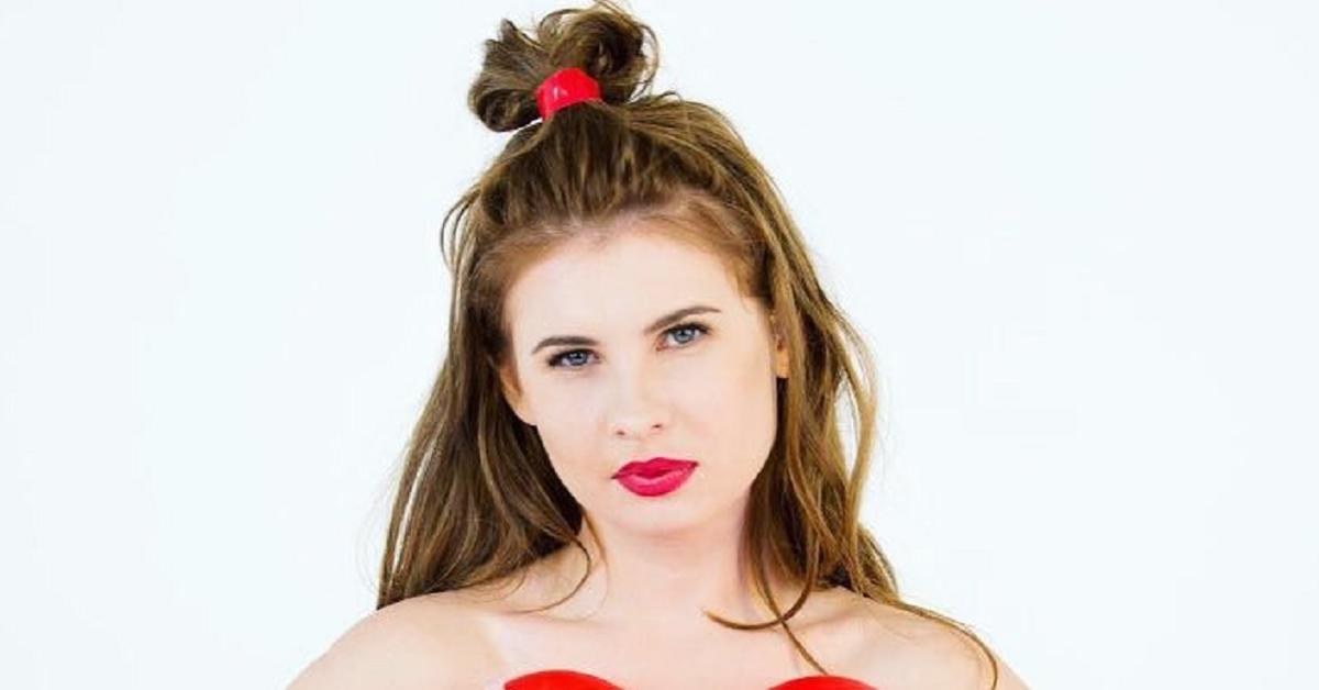 Анна цуканова слитые фото Анна Цуканова Котт Слитые Фото - Фото