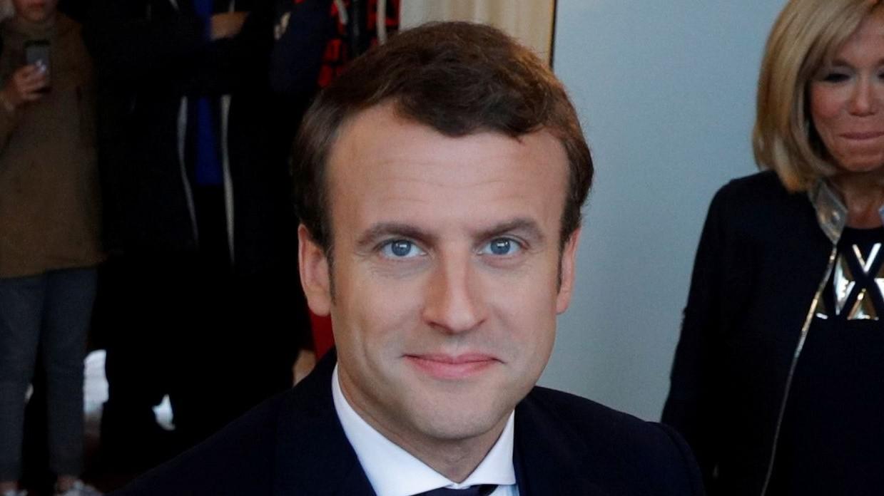 39-летний красавчик Эммануэль Макрон стал самым молодым президентом Франции...
