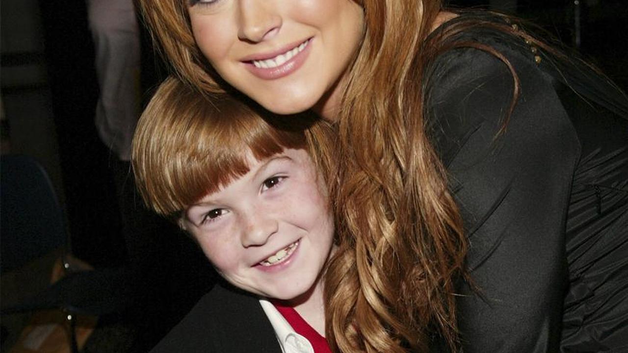 Линдси лохан дети. Линдсей Лохан с братом. Брат Линдси Лохан. Дакота Коди Лохан. Линдси и Коди Лохан