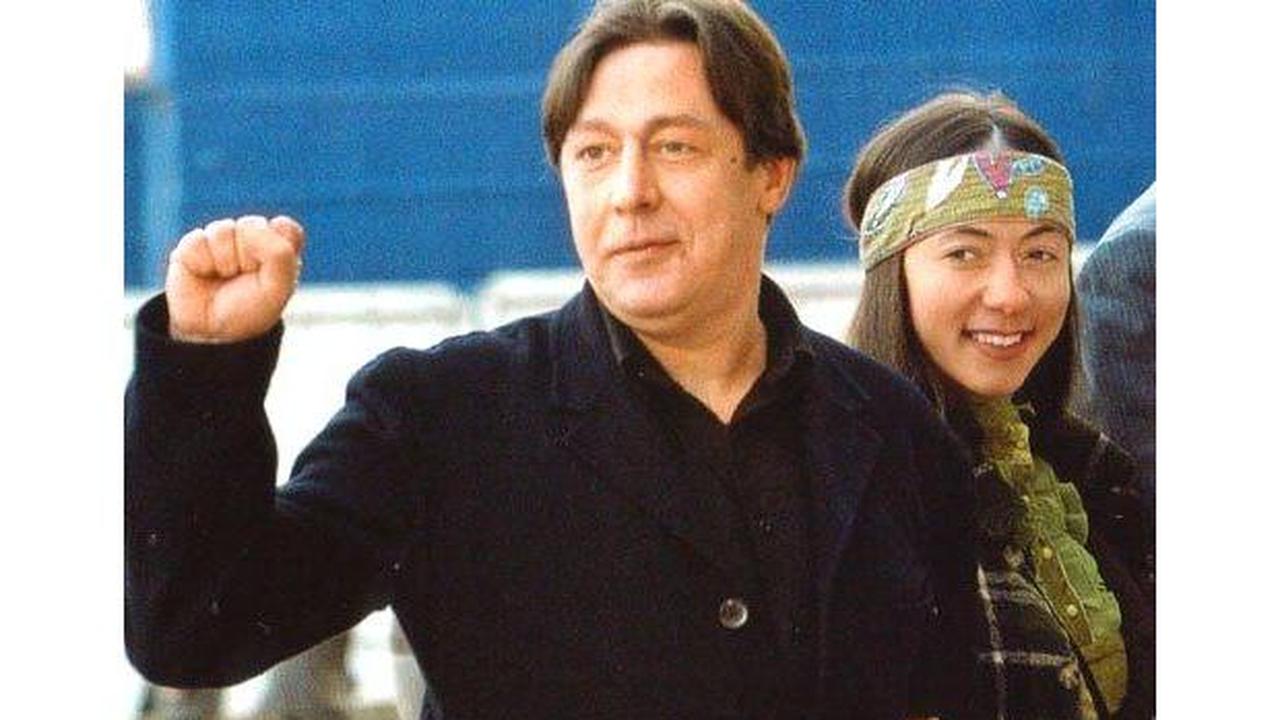 Михаил ефремов и ася воробьева фото Волшебная сила искренней любви: Михаил Ефремов и Ася Воробьева в объятиях страст