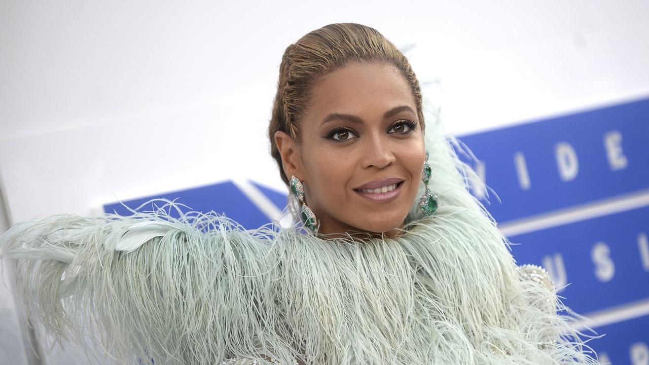 Beyonce VMA 2016