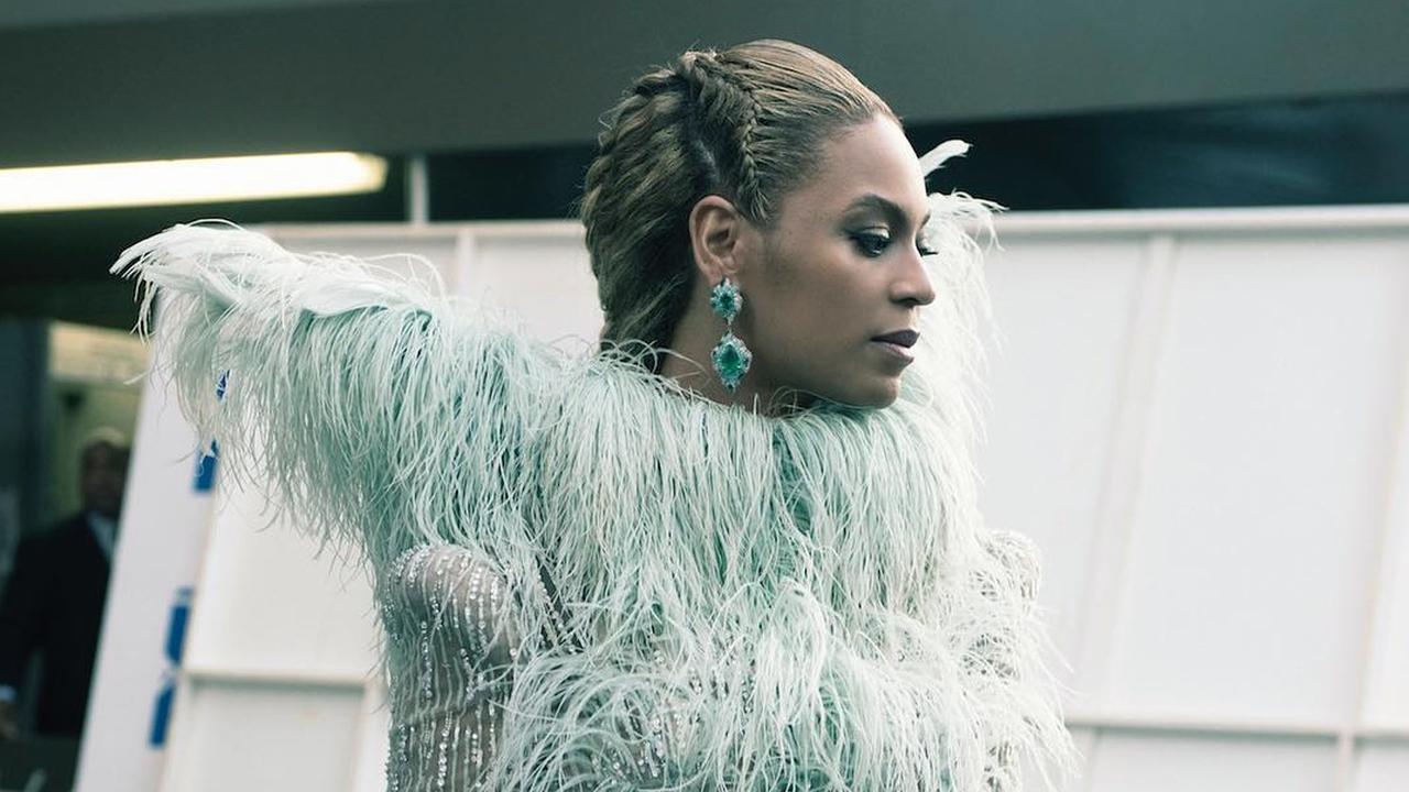 Beyonce VMA 2016
