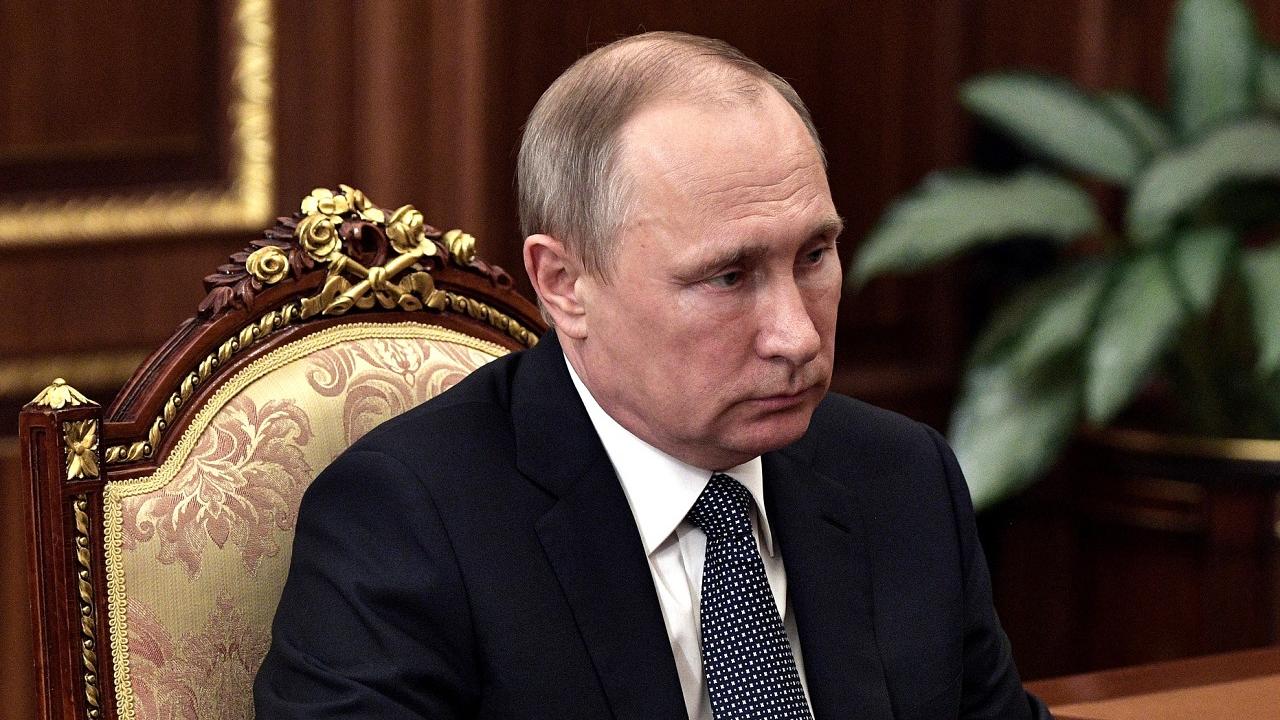 Путин добрый