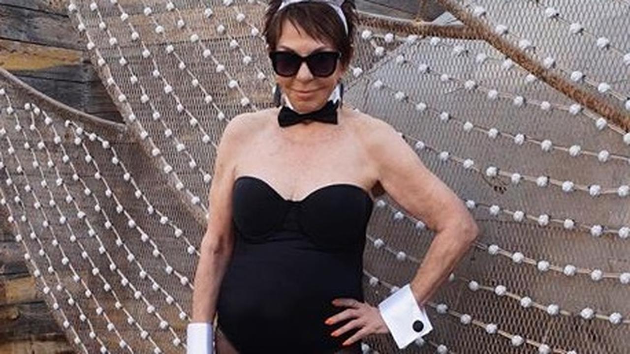 Возрастная модель: 83 лет и безудержно сексуальна