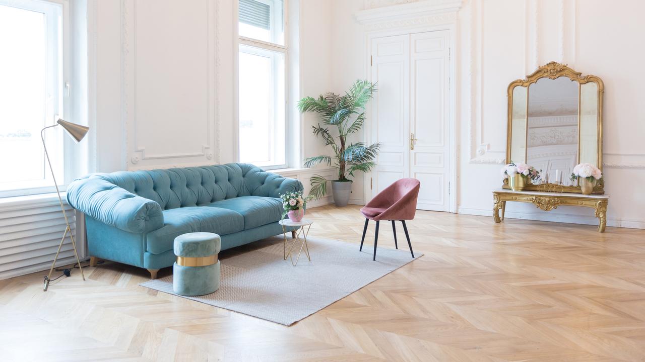 От прабабушкиного комода до лепнины на потолке: как привнести в ...