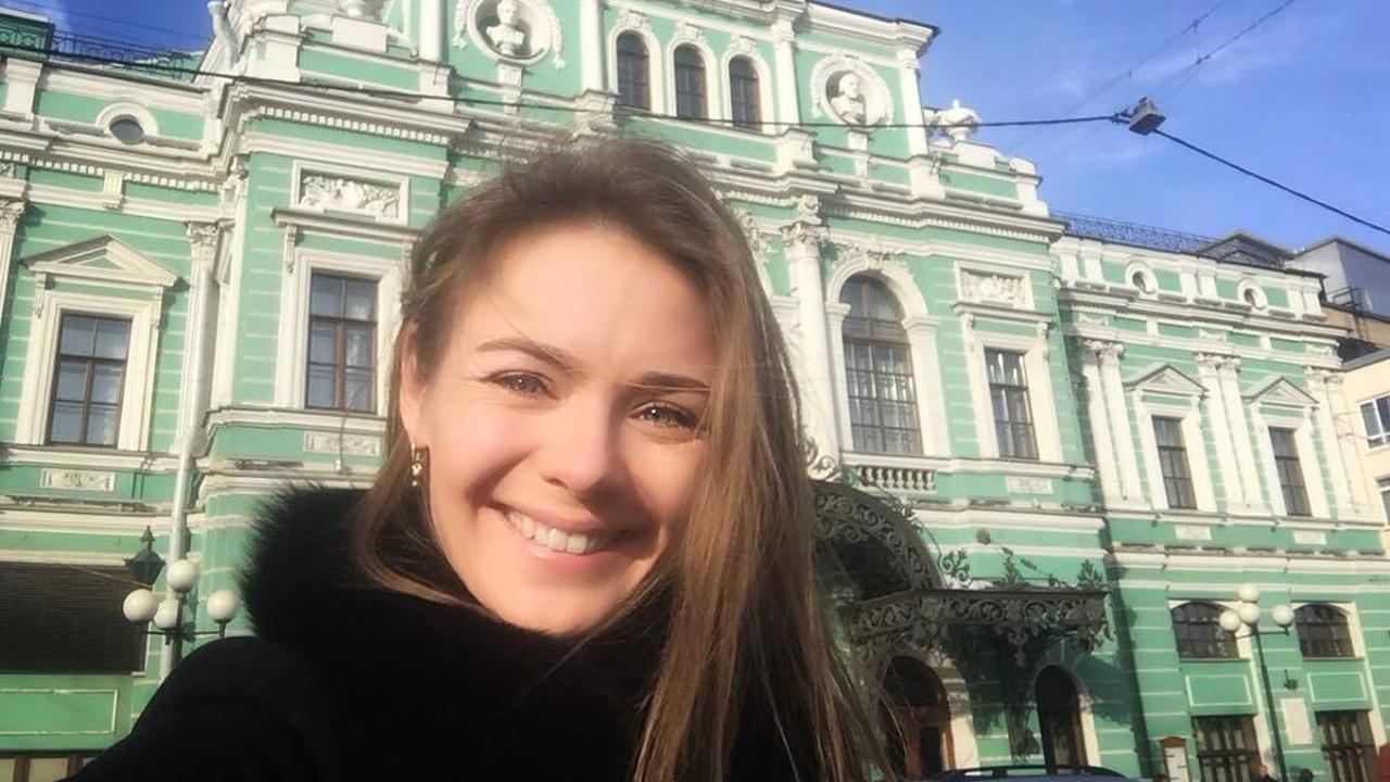 Карина разумовская с сыном