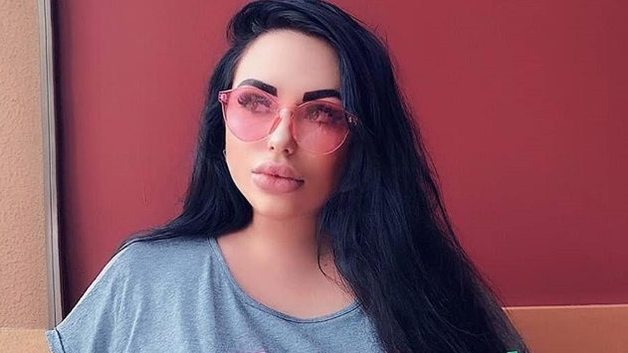 Лара роуз. Lara rose birch. Tomb raider 1 ремейк. Artdikaya анастасия бертье. Lara rose birch.