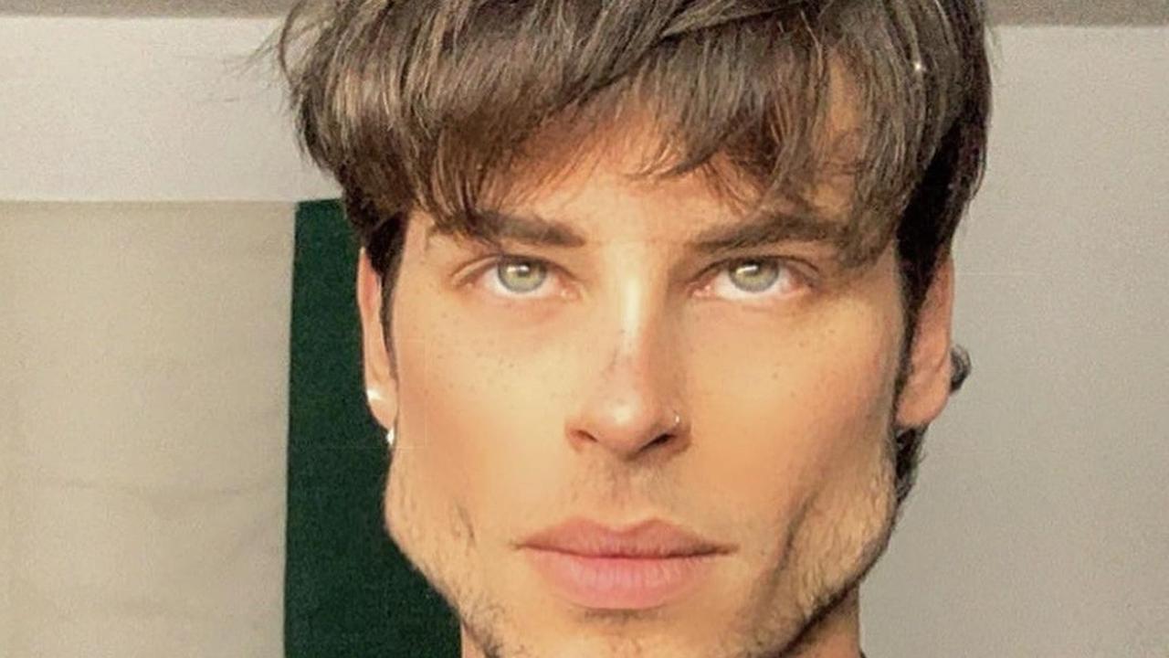 Евгений Ромашов накачал скулы